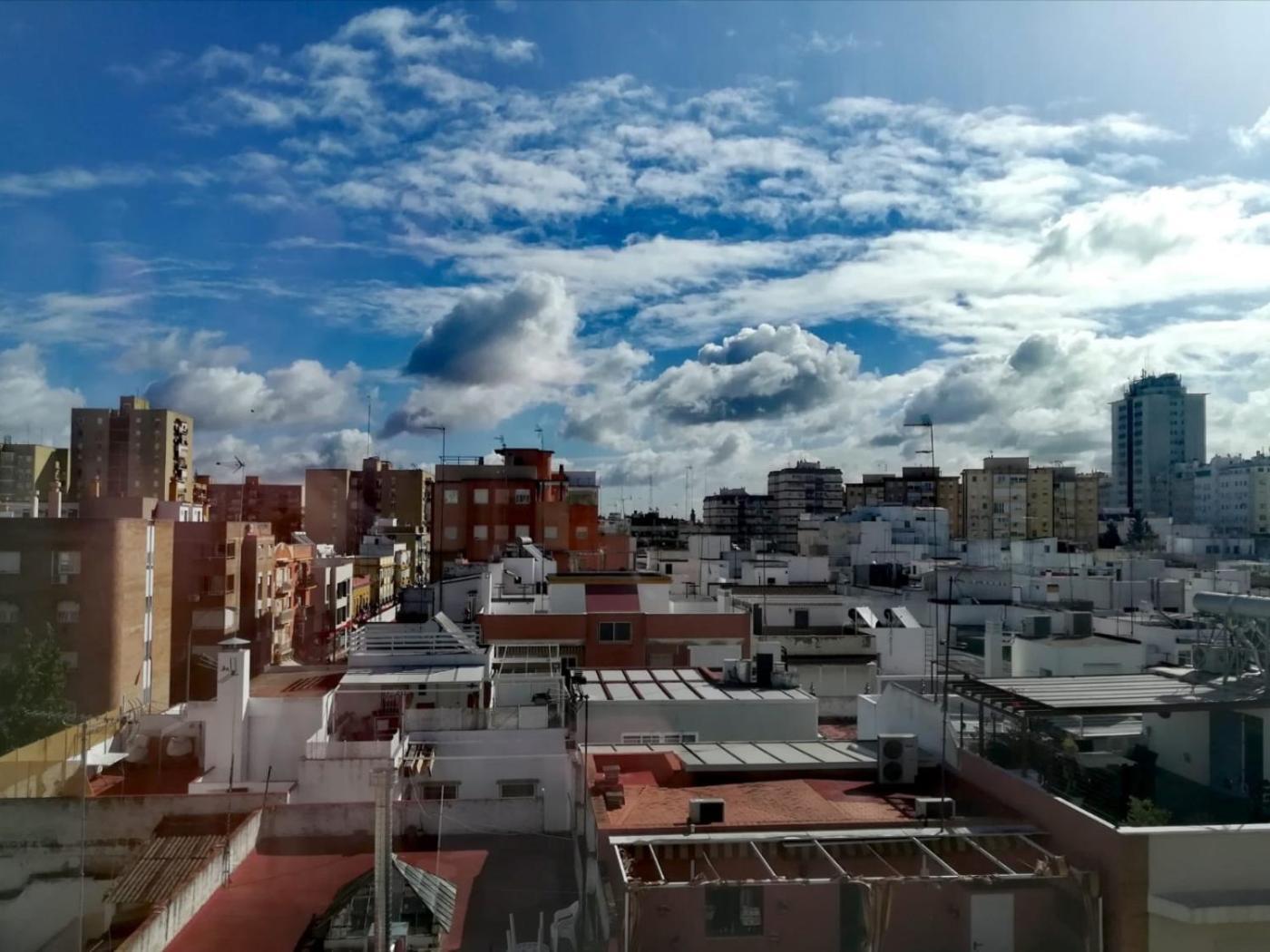 La Luz De Triana Apartamento 3 Dormitorios Sevilla Eksteriør billede