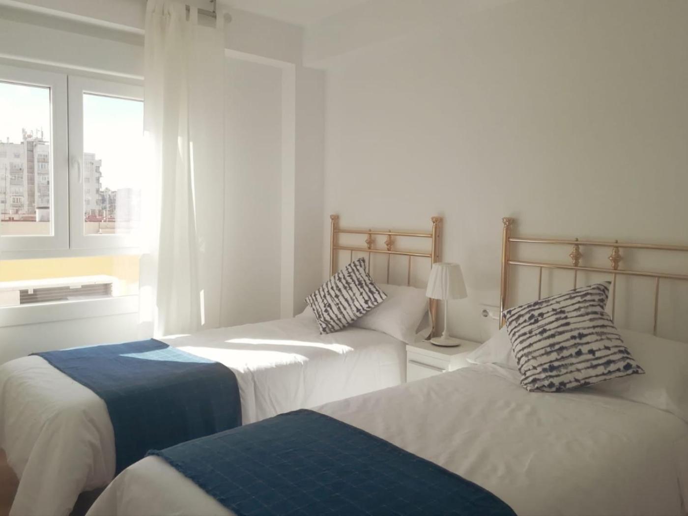 La Luz De Triana Apartamento 3 Dormitorios Sevilla Eksteriør billede