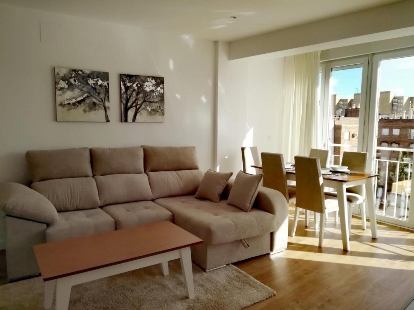 La Luz De Triana Apartamento 3 Dormitorios Sevilla Eksteriør billede